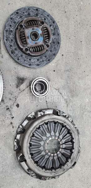 set kvacila YD25 za Nissan Navara, Pathfinder od 2005. do 2012. god.