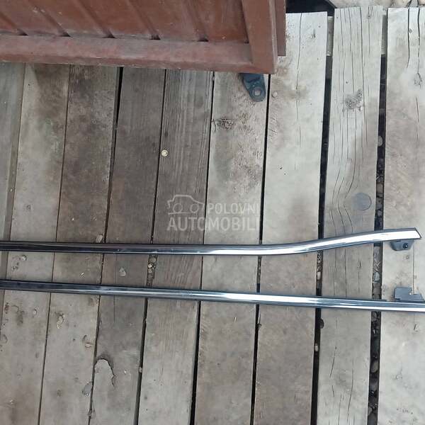 Lajsne vrata gornje za Citroen C4 Picasso