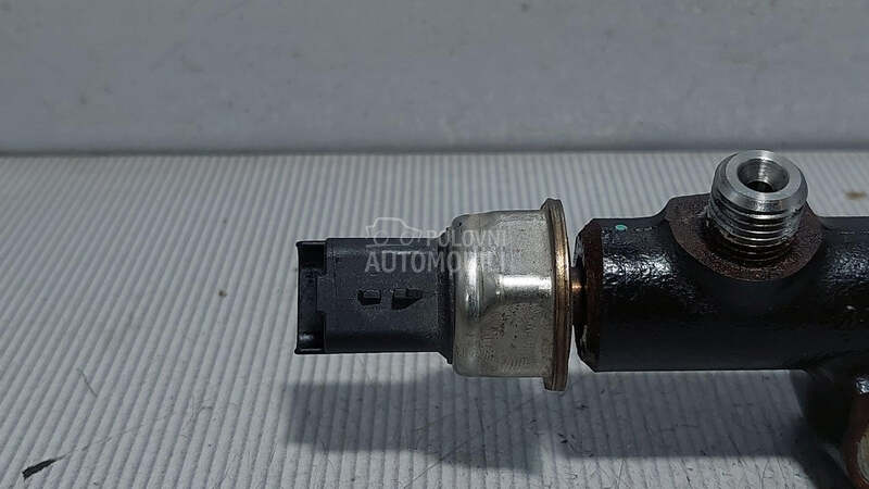 SENZOR PRITISKA GORIVA za Peugeot 308