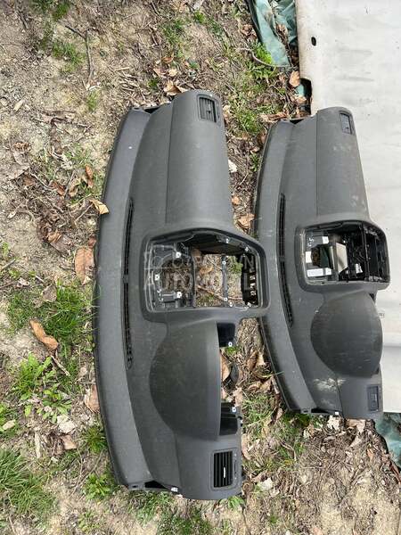Tabla I Airbag za Volkswagen Golf 5 od 2004. do 2009. god.