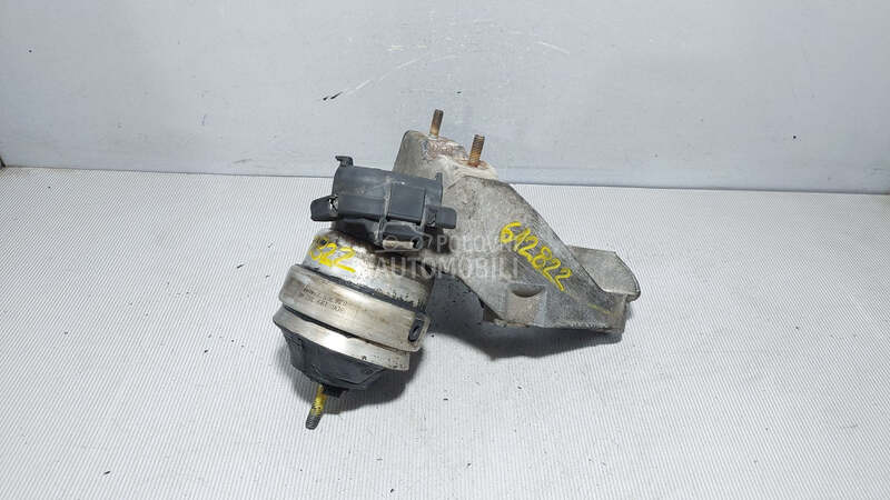 NOSAC MOTORA za Audi A4