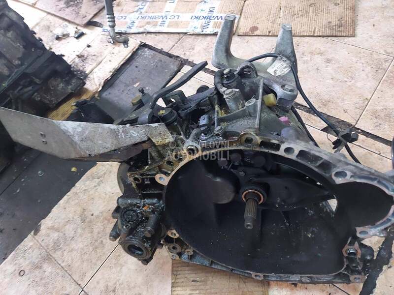 Menjač 1,8i za Peugeot 407