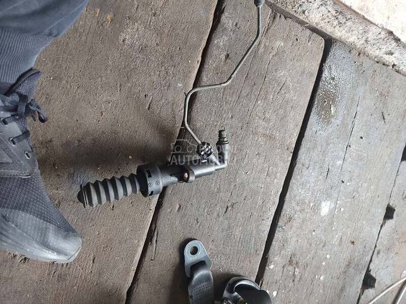 Cilindar cilindri kvacila 1,8i za Peugeot 407