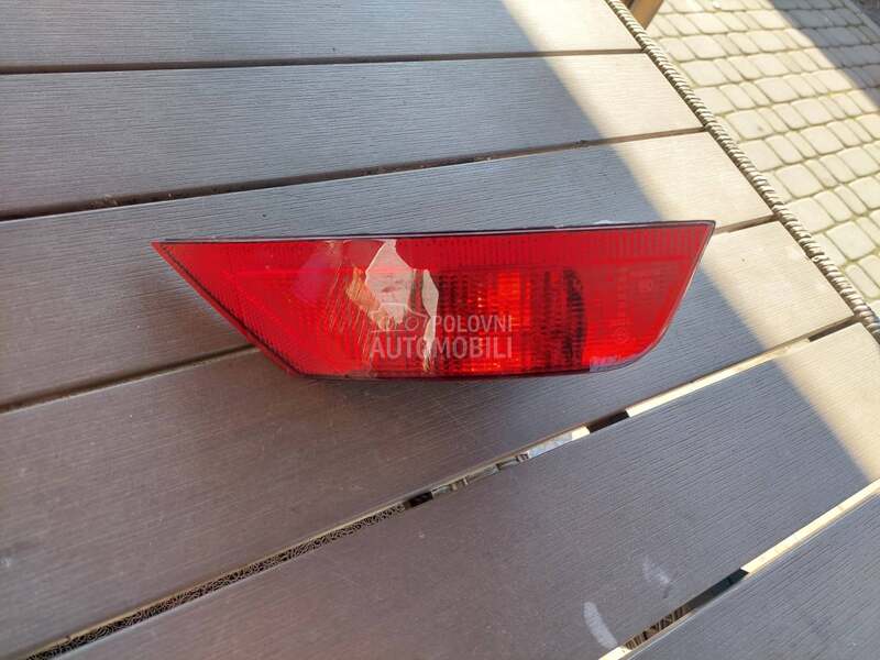 Zadnje svetlo za maglu za Ford Kuga od 2012. do 2016. god.