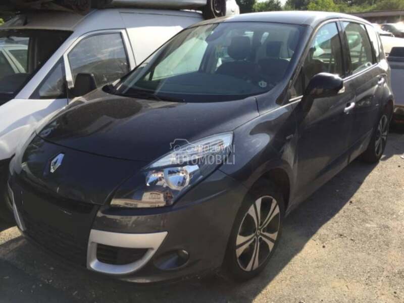 Renault Scenic III -  kompletan auto u delovima