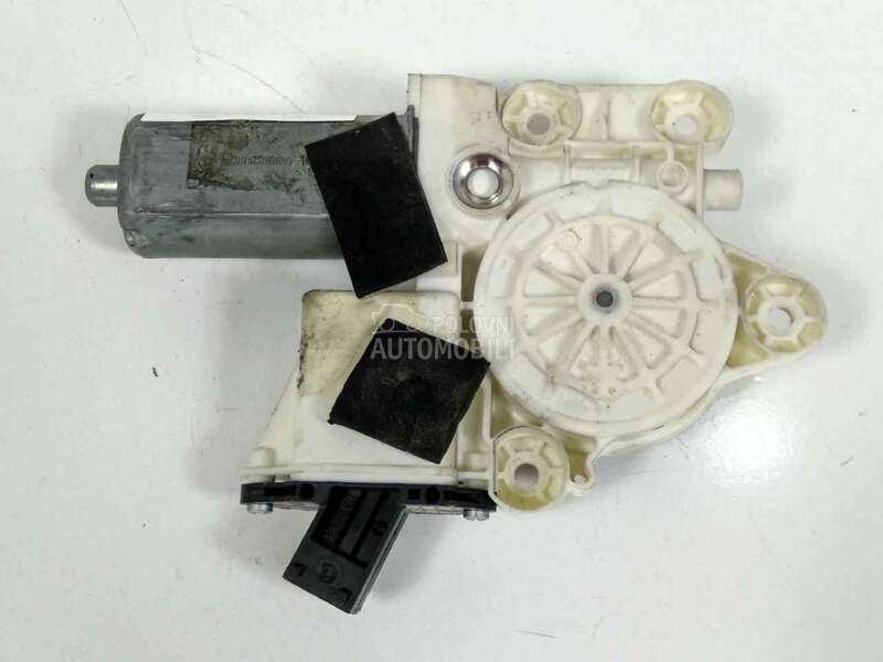 Motor podizača stakla za Opel Vectra C od 2002. do 2008. god.