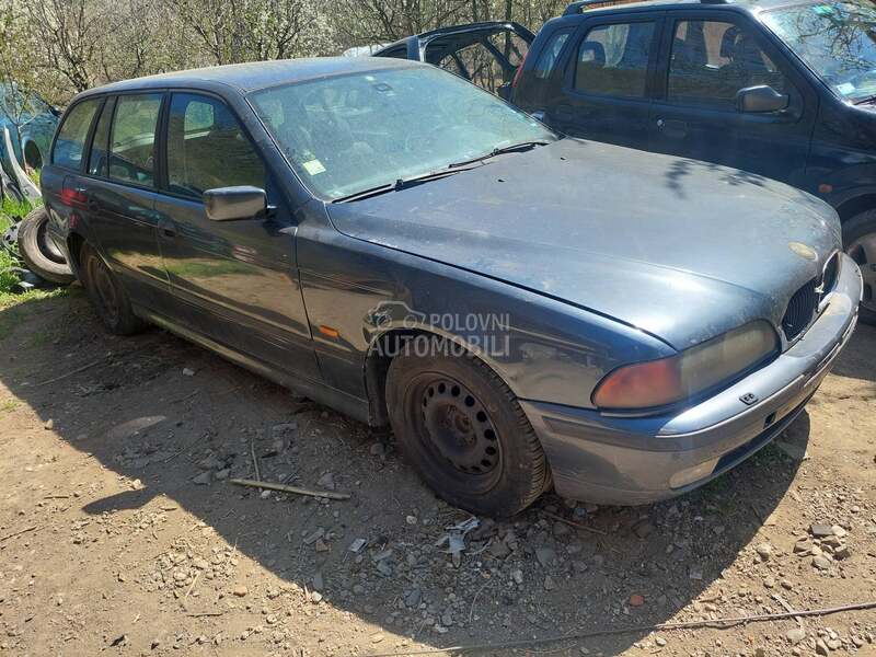 Delovi za BMW Serija 5