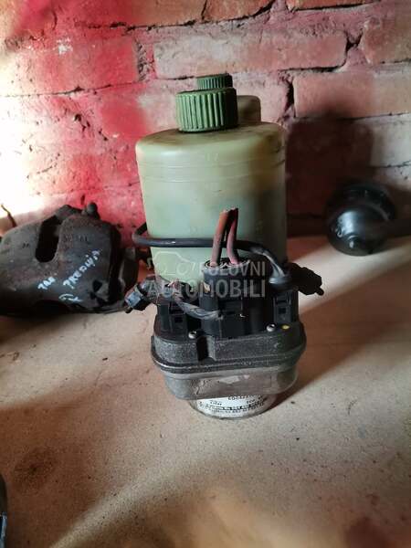 Servo pumpa za Volkswagen Polo