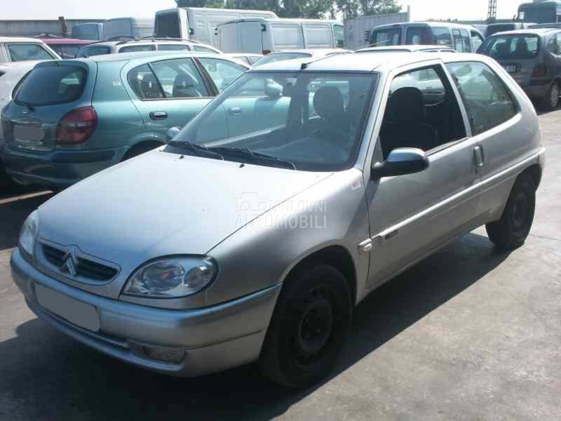 Citroen Saxo -  kompletan auto u delovima