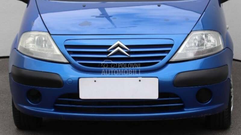 Prednji branik za Citroen C3 od 2002. do 2005. god.