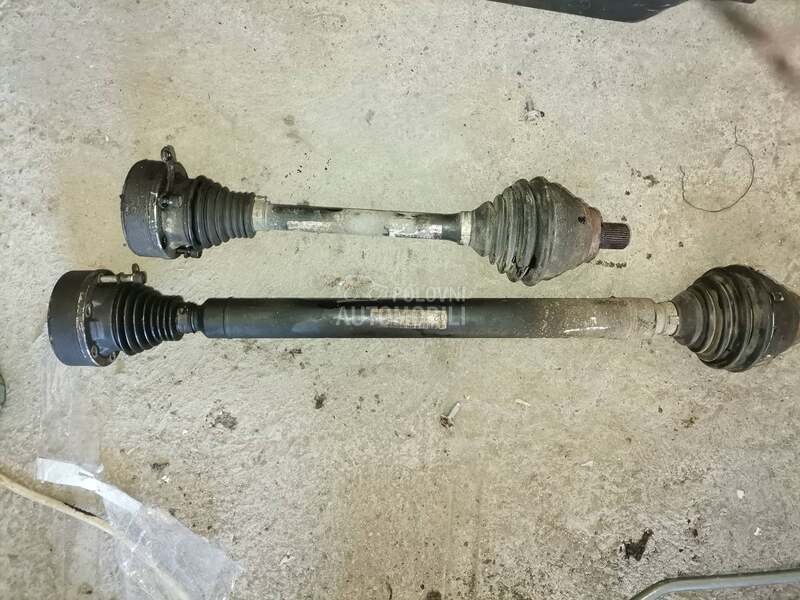Osovina i poluosovina za Volkswagen Golf Plus, Passat B6
