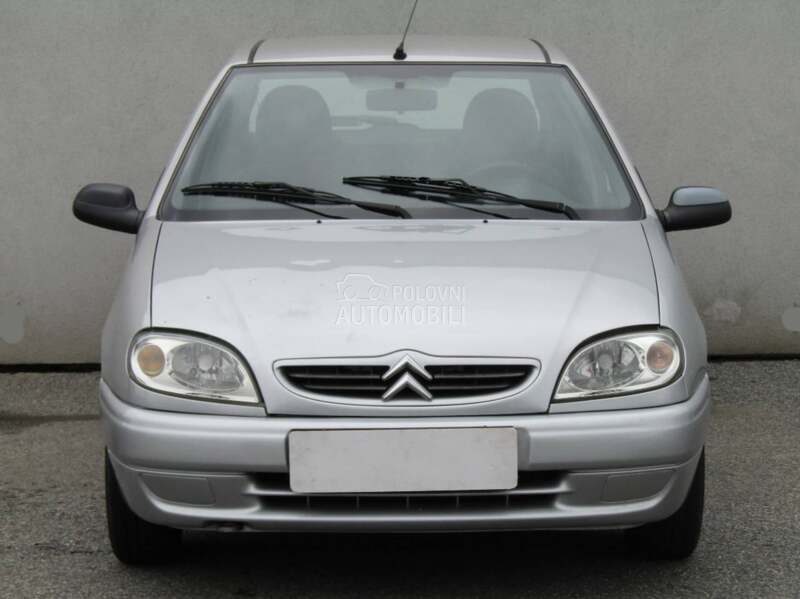 Šoferšajbna za Citroen Saxo od 1996. do 2004. god.