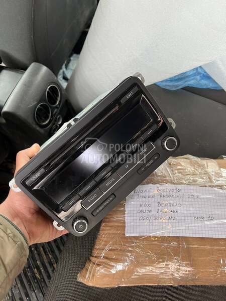 Radio CD MP3 za Volkswagen Golf 5, Golf 6, Caddy ...