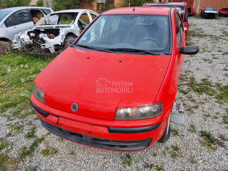 Fiat Punto 1.9d 2002. god. -  kompletan auto u delovima
