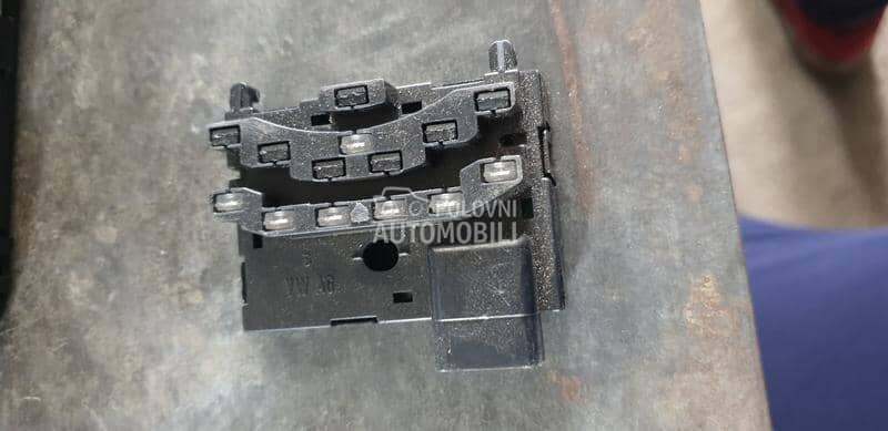 Senzor ugla volana za Volkswagen Golf 5 od 2003. do 2008. god.