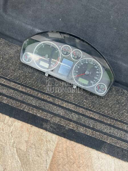 Klilometar sat za Seat Alhambra od 2001. do 2005. god.