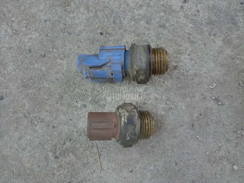 Termodavači za Honda Civic od 2002. do 2006. god.