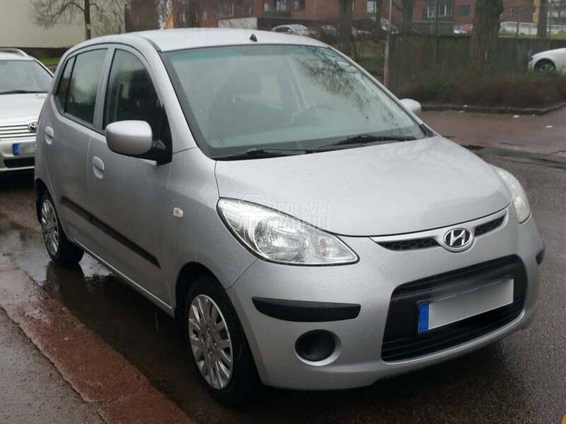 Hyundai i10 -  kompletan auto u delovima