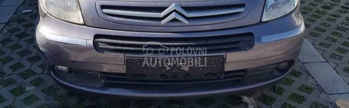 prednji branik za Citroen Xsara Picasso