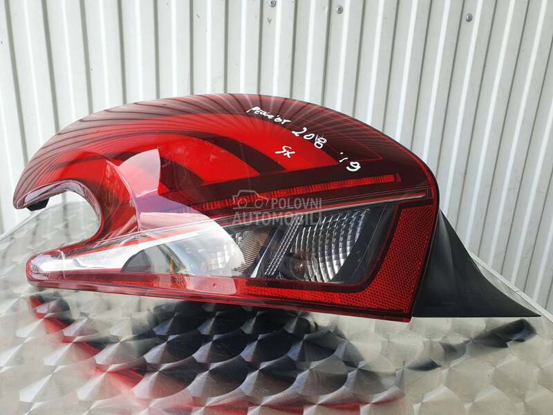STOP LAMPA RESTYLING LED za Peugeot 208 od 2018. do 2021. god.