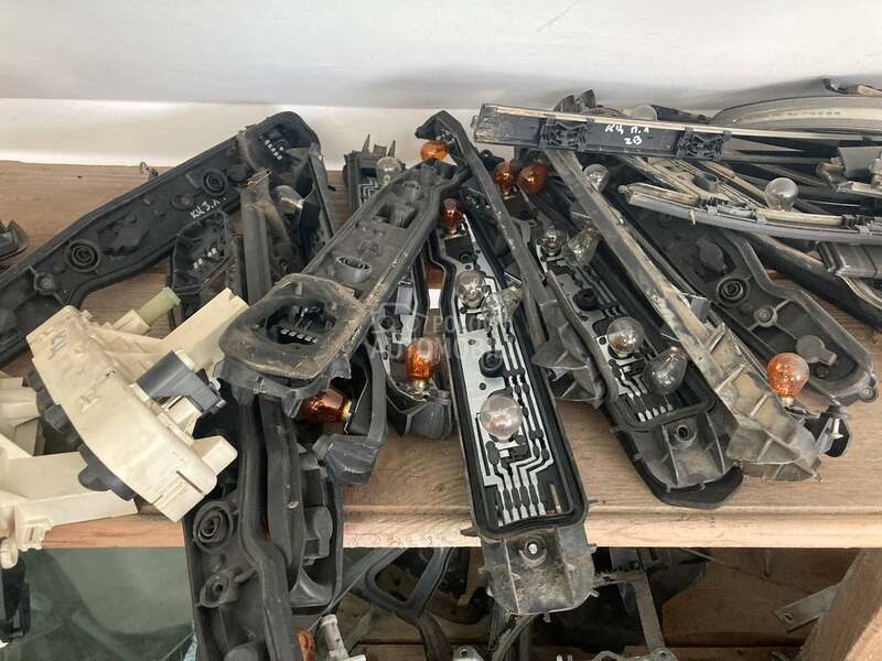 kuciste sijalice za Opel Corsa C