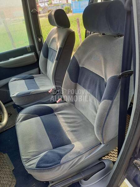 Sedišta prednja, zadnja za Peugeot 806