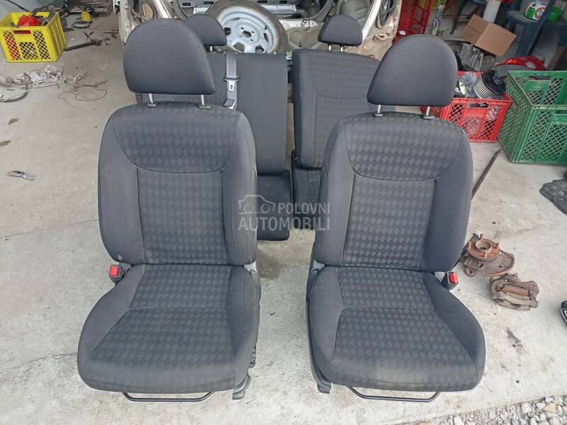 Sedista za Honda Civic od 2002. do 2006. god.