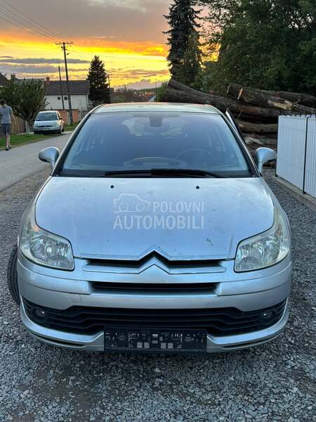 Citroen C4 -  kompletan auto u delovima