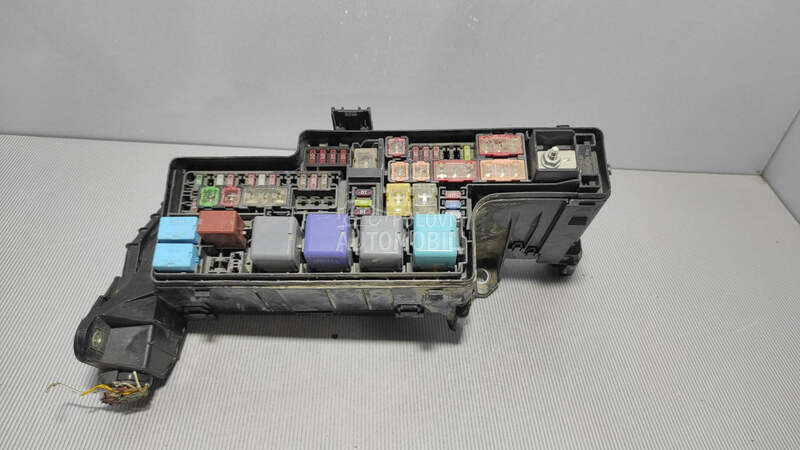 ELEKTRONIKA KUTIJA OSIGURACA za Toyota Hilux