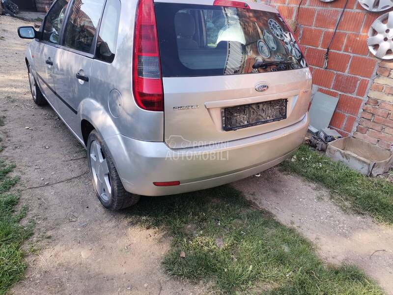 stop lampe za Ford C-Max, Escort, Fiesta ... od 2002. do 2016. god.