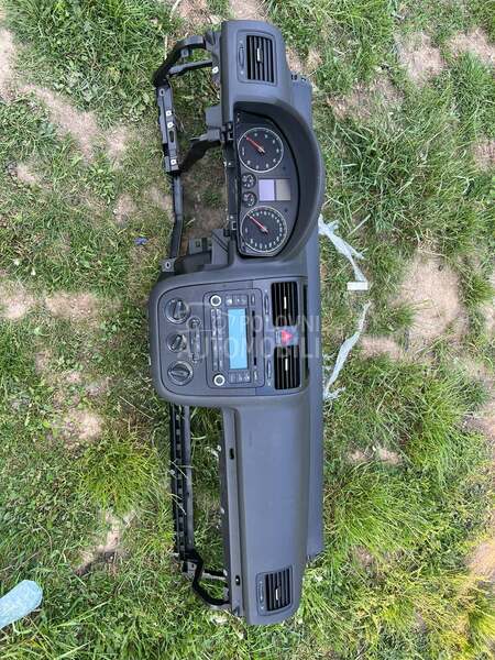 Tabla i Airbag za Volkswagen Golf 5 od 2004. do 2009. god.