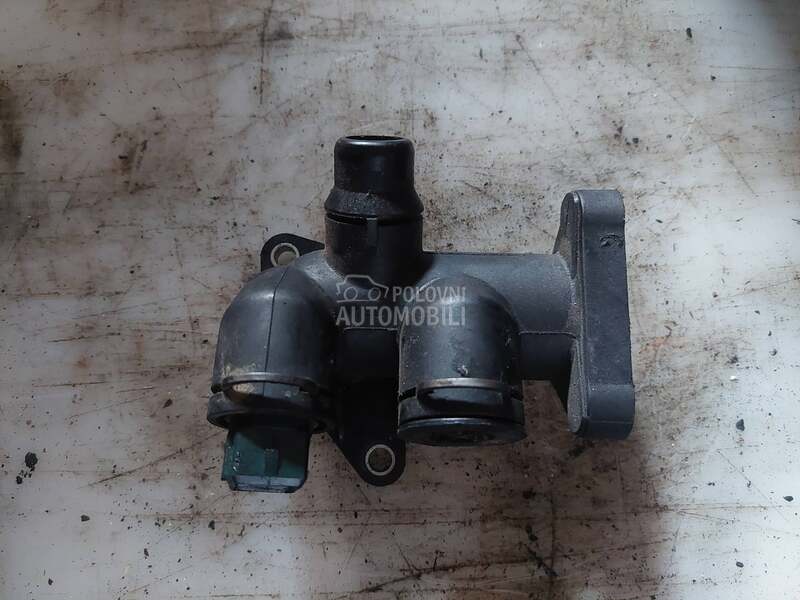kuciste termostata za Volkswagen Passat B5
