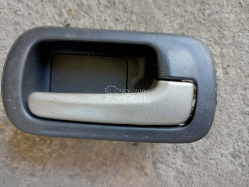 Unutrasnja brava za Honda Civic od 2002. do 2006. god.