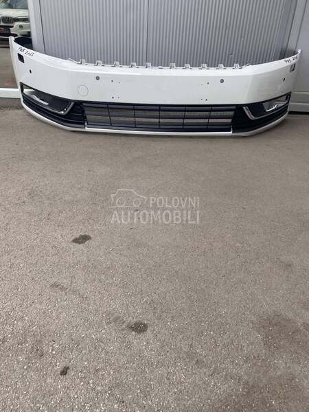 PREDNJI  BRANIK za Volkswagen Passat B7