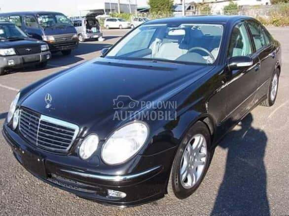 Mercedes Benz E Klasa W211 -  kompletan auto u delovima