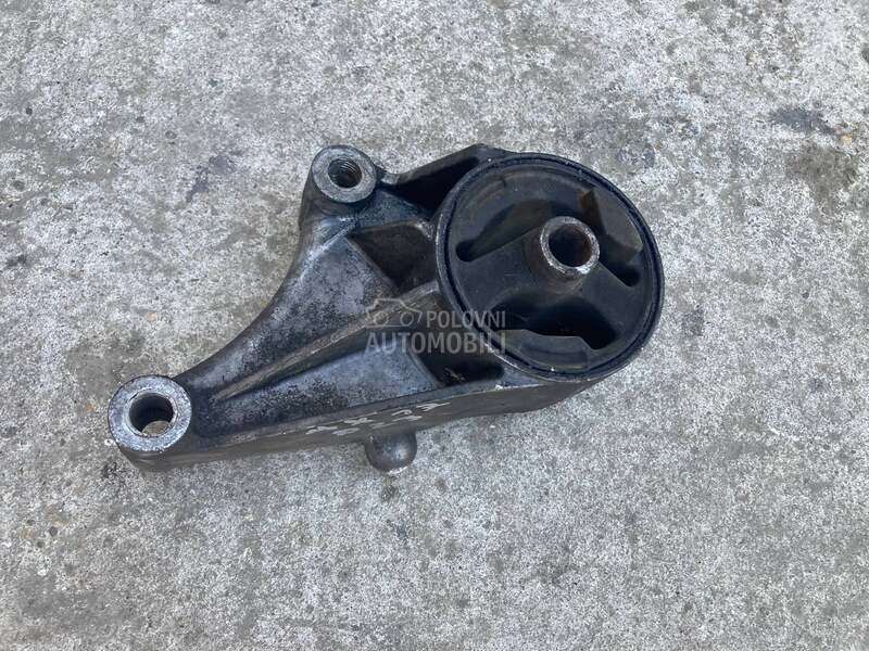nosac motora za Opel Astra H