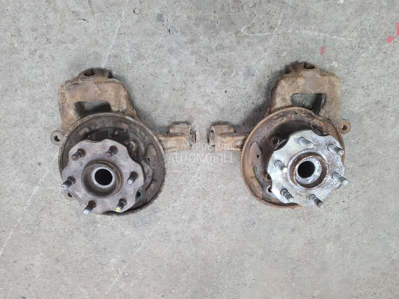 glavcina lezaj tocka zadnji za Nissan Pathfinder od 2005. do 2012. god.