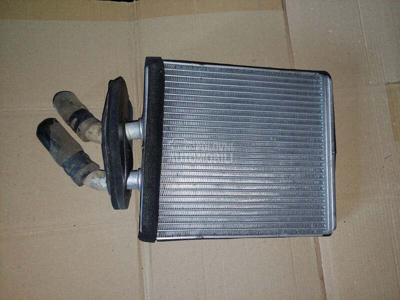 mali hladnjak u kabini za Kia Rio