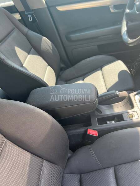 Naslanjač za Ruku za Audi A4 od 2001. do 2007. god.