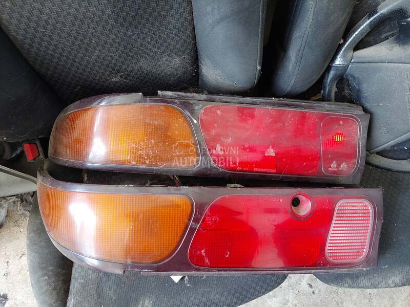 stop svetlo za Ford Probe od 1992. do 1999. god.