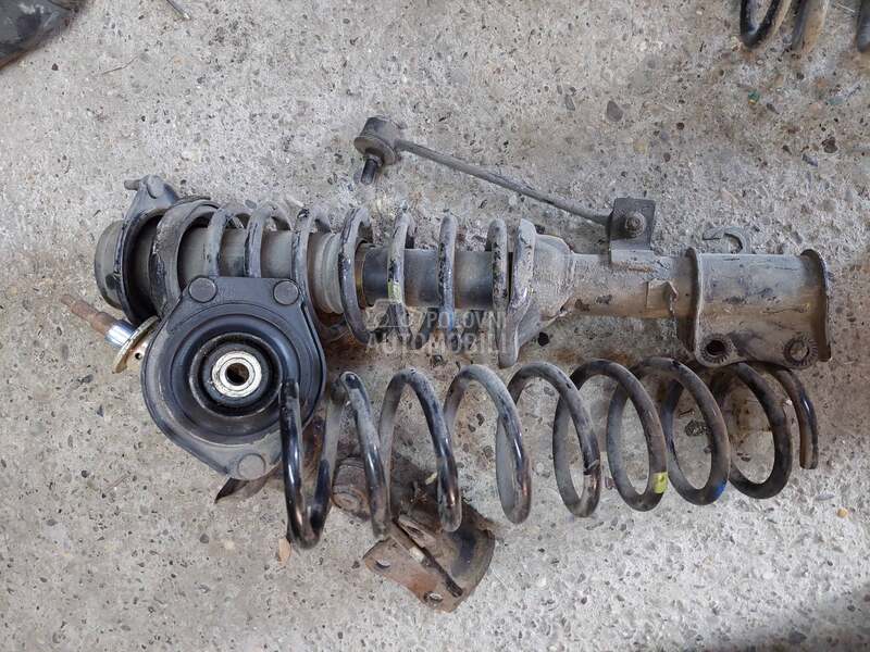 prednji amortizeri za Kia Rio od 2002. do 2005. god.