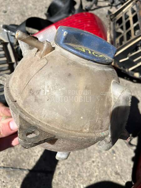 Posuda za antifriz za Volkswagen Golf 4