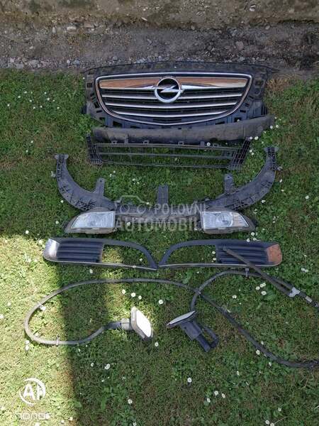 Maska prskalice maglenke za Opel Insignia od 2008. do 2013. god.