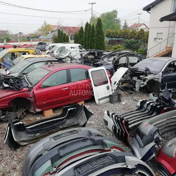 sedista za clio 4 za Renault Clio od 2014. do 2017. god.