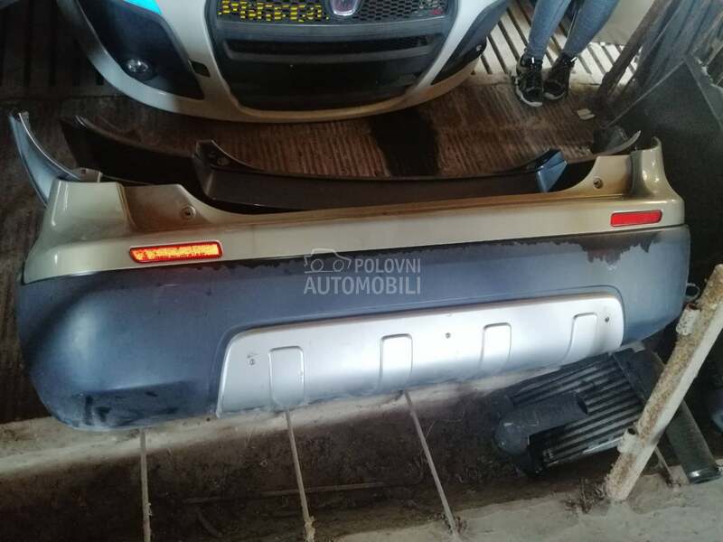 Zadnji branik za Fiat Sedici od 2006. do 2020. god.