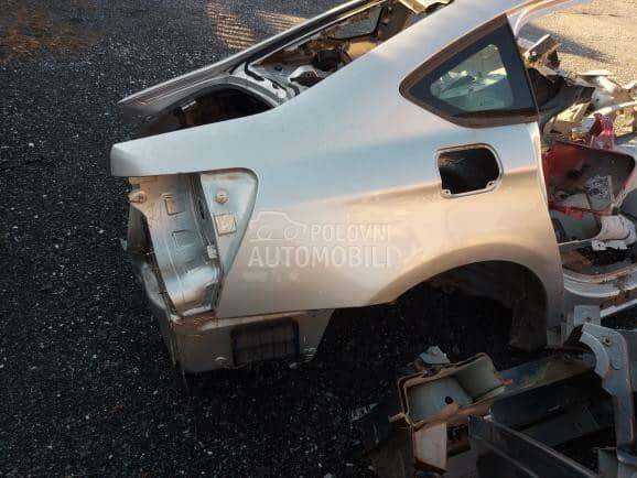 polustarnica limuzina za Citroen C5 od 2008. do 2015. god.