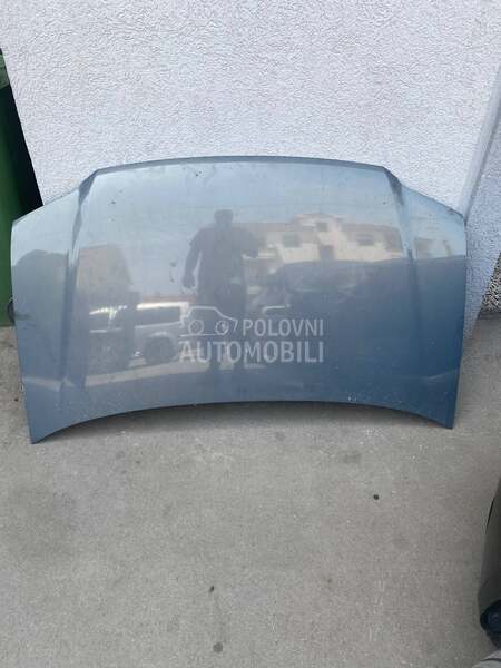 Hauba , Branik , Far za Volkswagen Touran