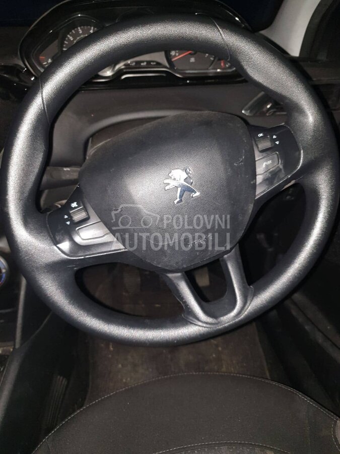 volan za Peugeot 208