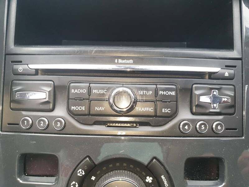 navigacija za Peugeot 308, 3008, 5008