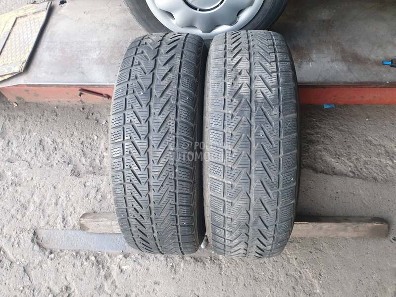 Vredestein 215/65 R16 Sve sezone